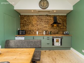 Bramble Gate Cottage, Leitrim, Frenchpark, Co Roscommon, Frenchpark, Co. Roscommon - Image 3