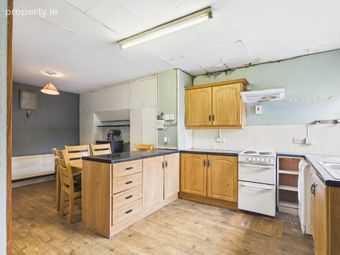 5 Kyle Terrace, Kickham Street, Thurles, Co. Tipperary, Thurles, Co. Tipperary - Image 4
