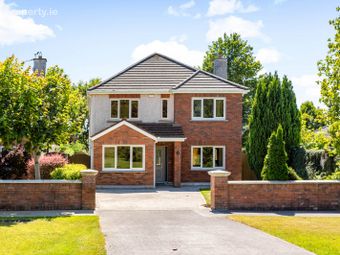 8 Greenmount Park, Green Road, The Curragh, Co. Kildare