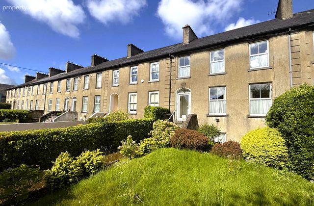 7 Swanson Terrace, O'connell Avenue, South Circular Road, Co. Limerick - Click to view photos