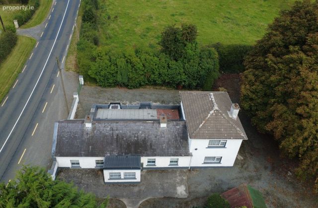 Gainstown, Mullingar, Co. Westmeath - Click to view photos