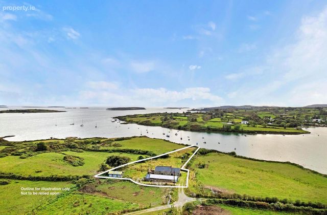 Rossbrin Cove, Cappaghglass, Schull, Co Cork, Schull, Co. Cork - Click to view photos