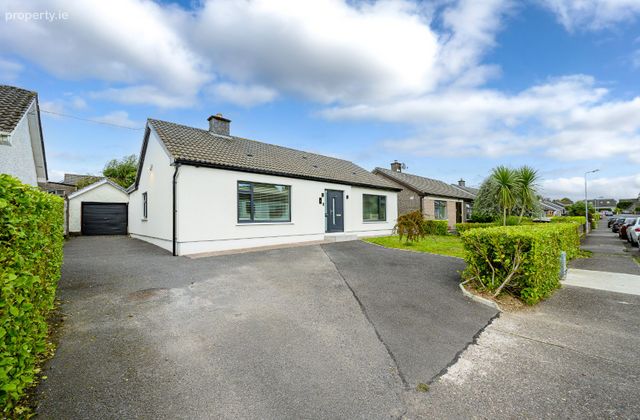 8 Park Road Muskerry Estate, Ballincollig, Co. Cork - Click to view photos