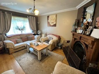 No. 3 Hazelwood Grove, Thurles, Co. Tipperary - Image 3