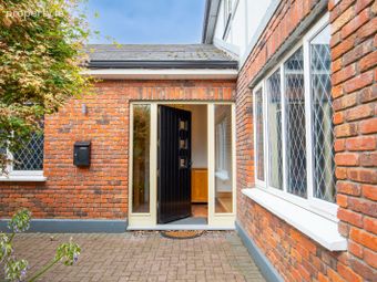 12 Sarsfield Drive, Ballinasloe, Co. Galway - Image 5