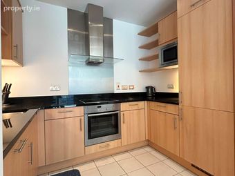 Killashee House, IFSC, Dublin 1 - Image 5