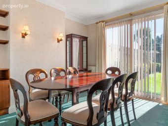 44 Woodbrook Park, Templeogue, Dublin 16 - Image 4
