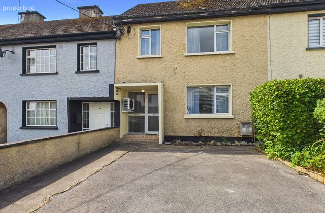 22 Cloughleigh Road, Ennis, Co Clare, Ennis, Co. Clare - Click to view photos