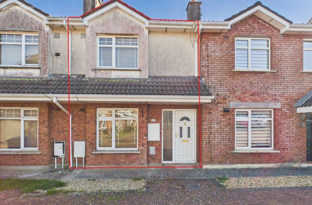 41 The Croft, Clarinwood, Tramore, Co. Waterford - Click to view photos