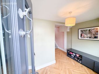 35 Willow Vale, Ballybrack, Co. Dublin - Image 2