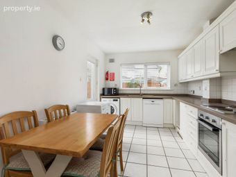 18 Luttrellstown Place, Castleknock, Dublin 15, Co. Dublin, Castleknock, Dublin 15 - Image 5